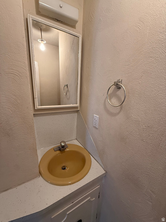 305 E 300 S Provo, UT 84606