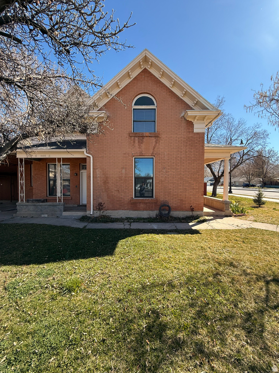 305 E 300 S Provo, UT 84606