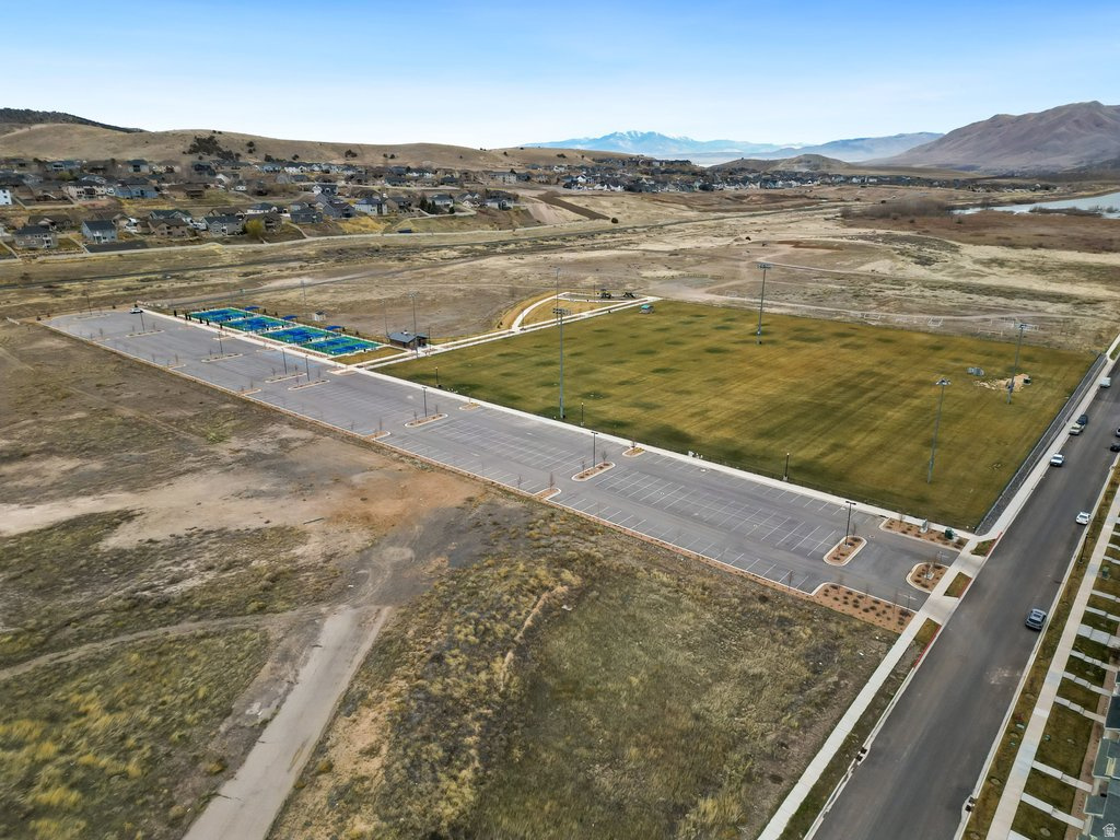 1208 W SUMMIT RIDGE PKWY Santaquin, UT 84655