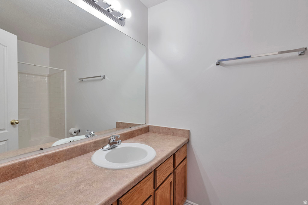 935 N 1125 W Layton, UT 84041