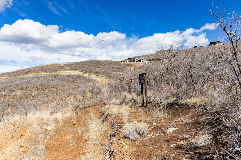 11114 N WRANGLER CIR Hideout, UT 84036