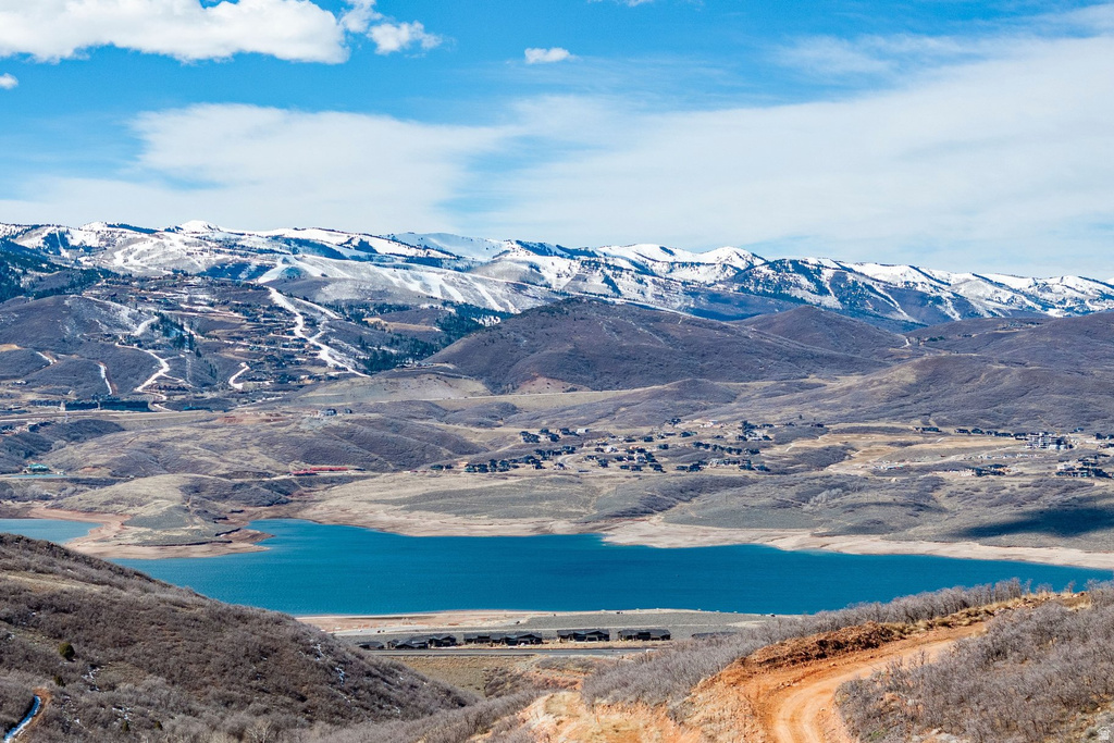 11114 N WRANGLER CIR Hideout, UT 84036