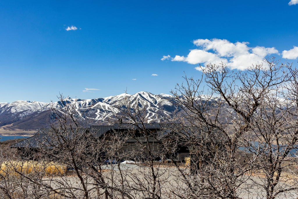 11114 N WRANGLER CIR Hideout, UT 84036