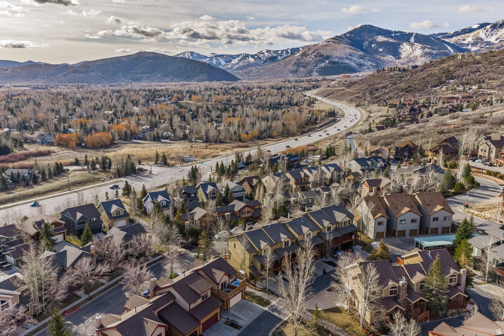 5477 N BOBSLED BLVD Park City, UT 84098