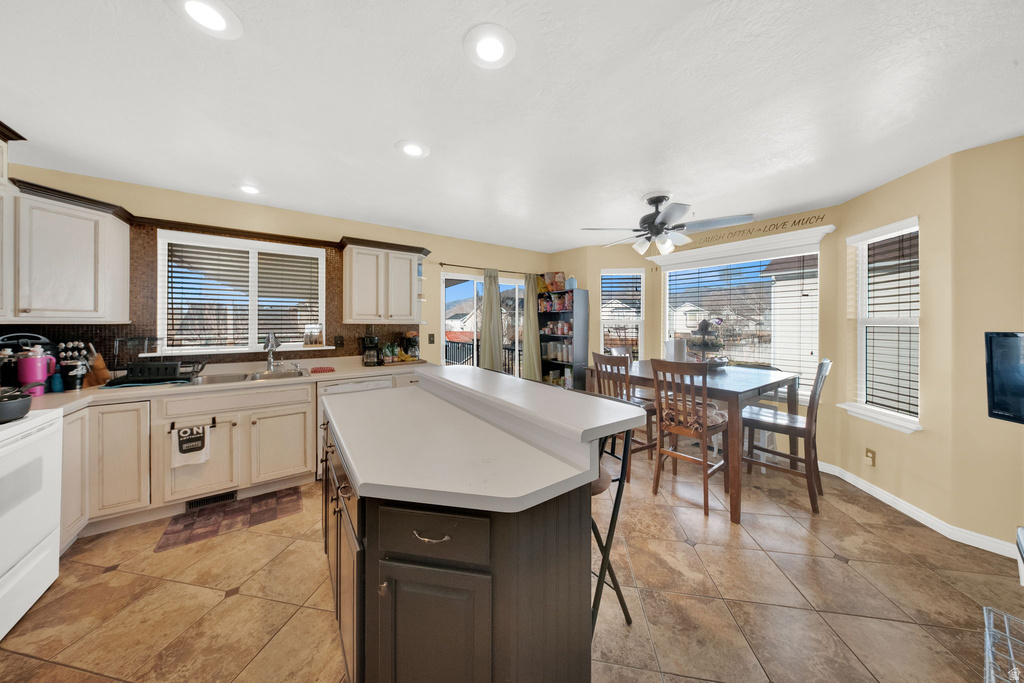 437 E 740 N Tooele, UT 84074