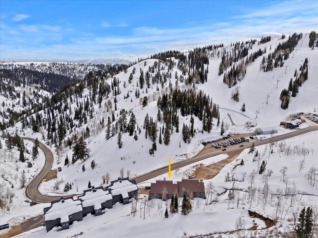 6560 N WOLF CREEK DR #2D Eden, UT 84310