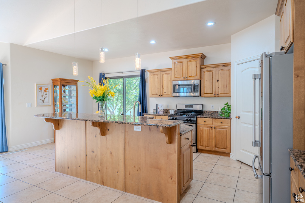 161 W SWEETBRIAR LN Saratoga Springs, UT 84045