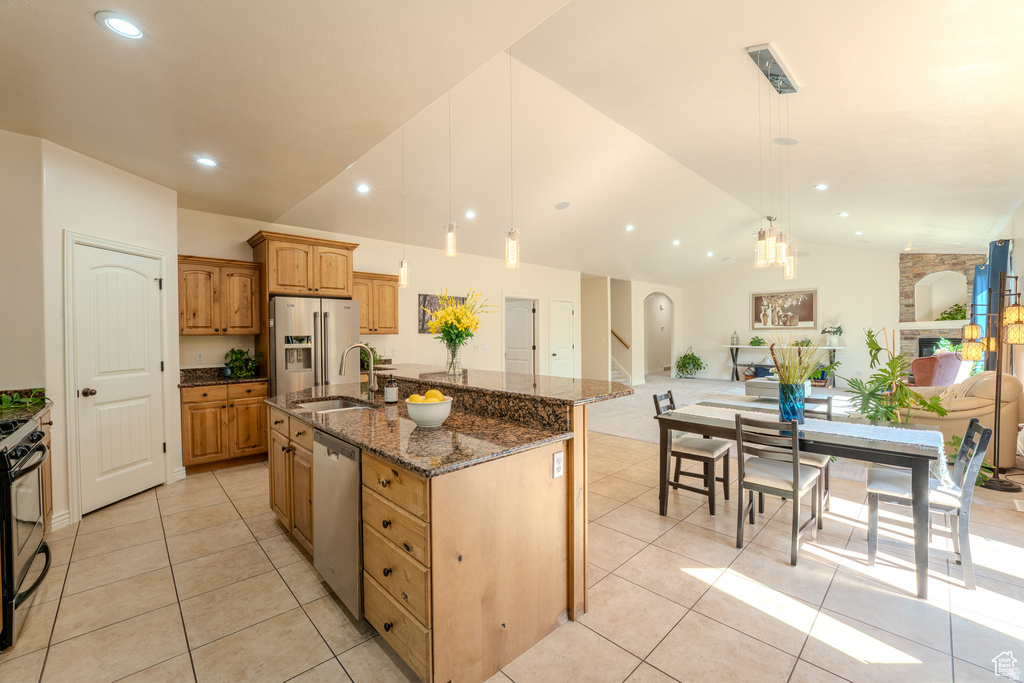 161 W SWEETBRIAR LN Saratoga Springs, UT 84045