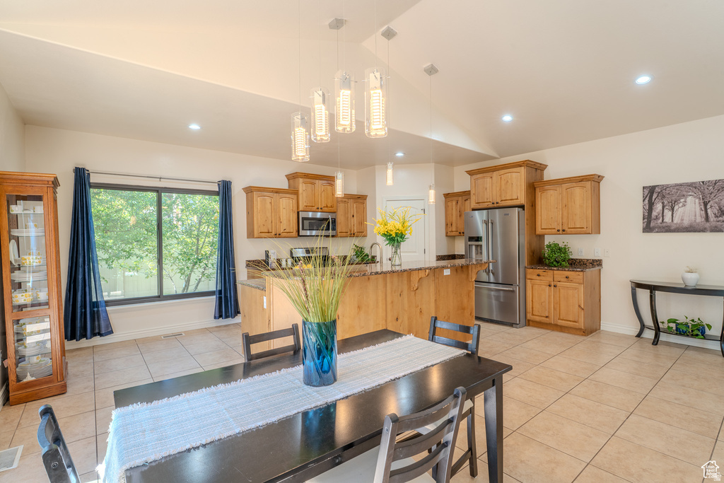 161 W SWEETBRIAR LN Saratoga Springs, UT 84045