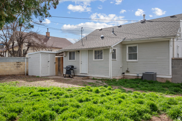 13 PARK AVE Tooele, UT 84074