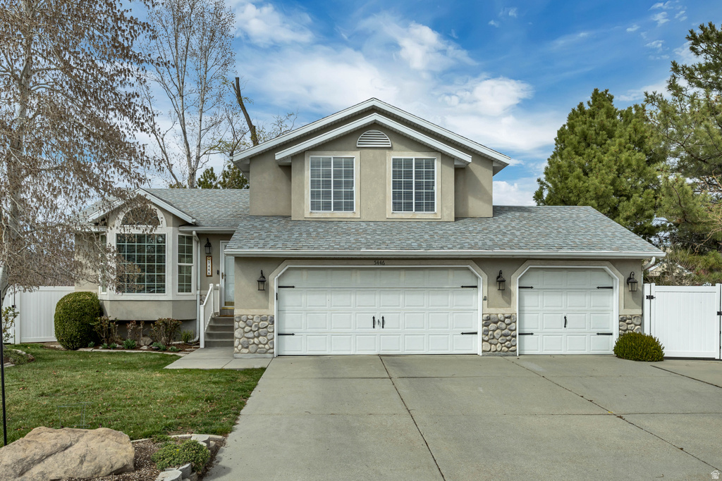 5446 S CROSSPOINTE CIR Taylorsville, UT 84123