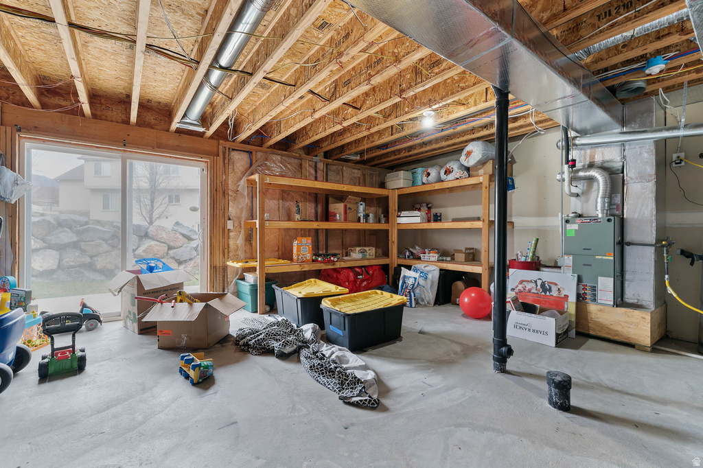 422 N 1322 E Lehi, UT 84043