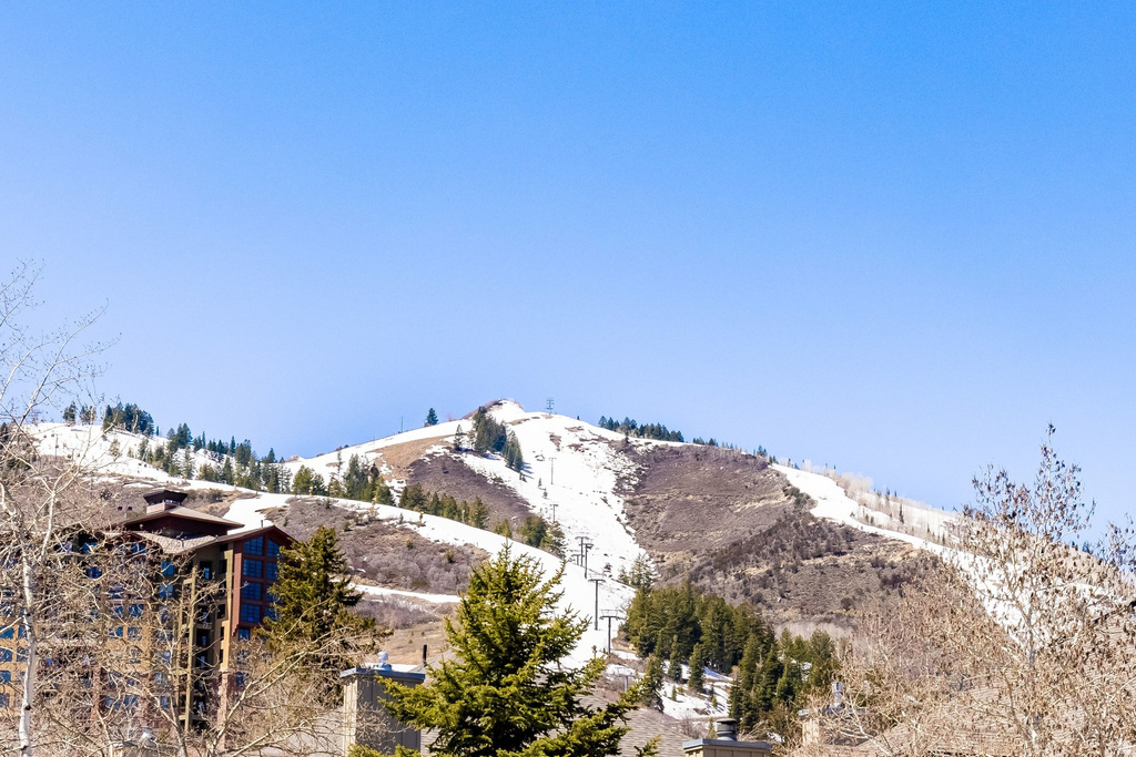 2100 CANYONS RESORT DR #10-B1 Park City, UT 84098