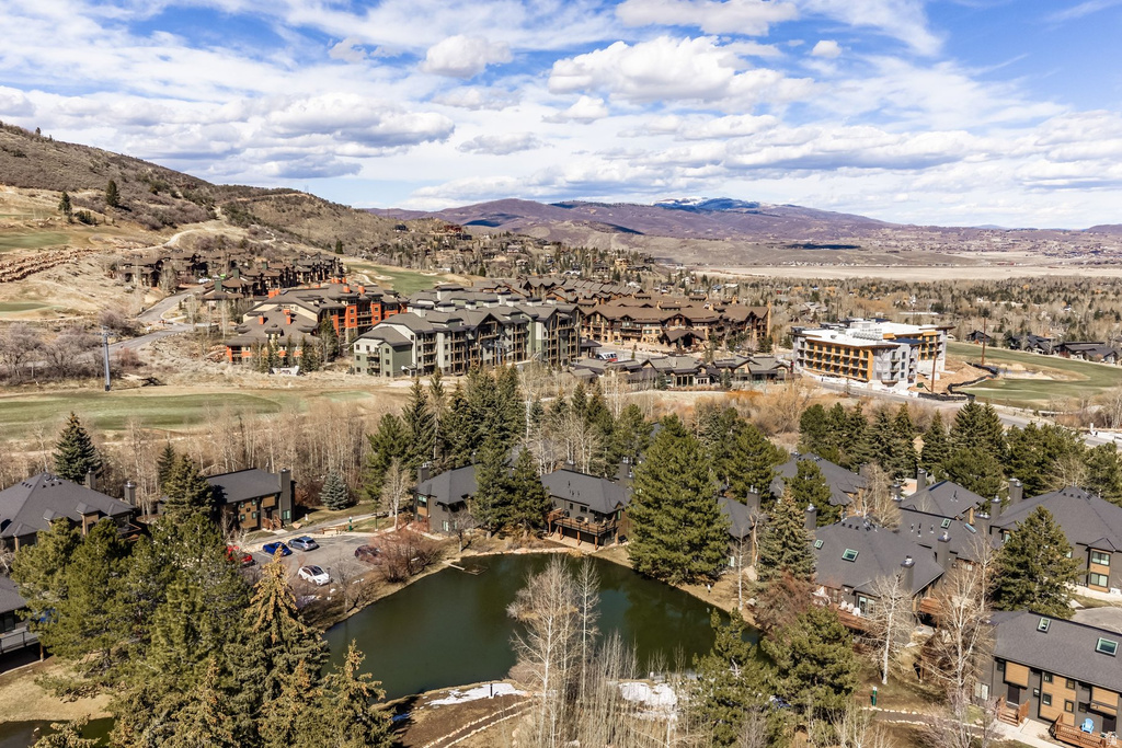2100 CANYONS RESORT DR #10-B1 Park City, UT 84098