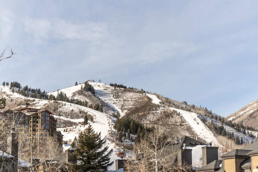 2100 CANYONS RESORT DR #10-B1 Park City, UT 84098