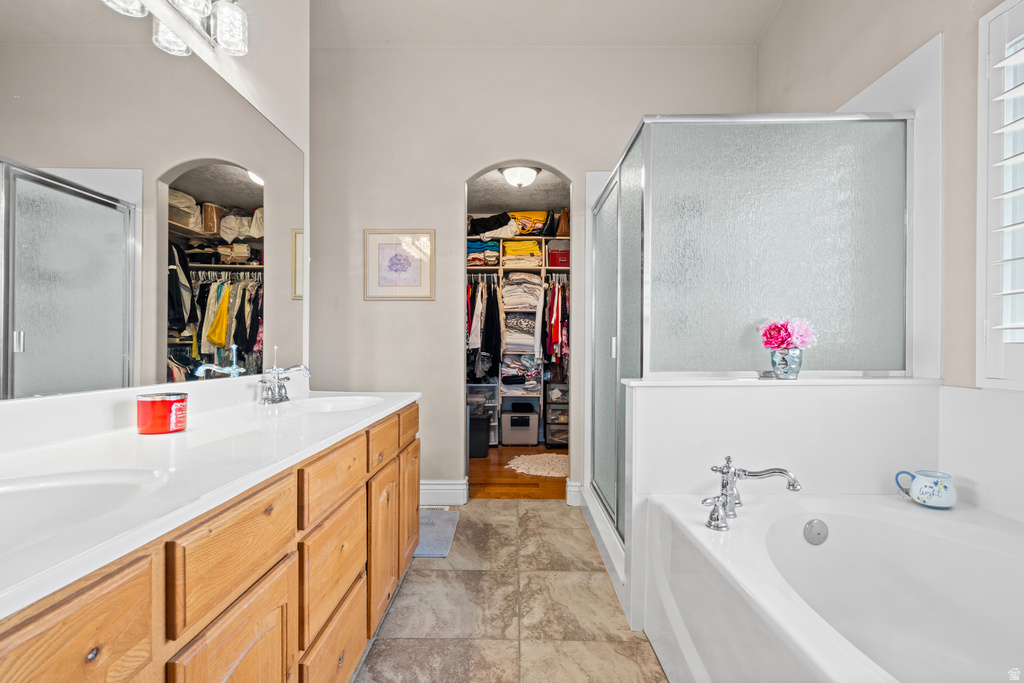 7956 S CRICKET LN West Jordan, UT 84081