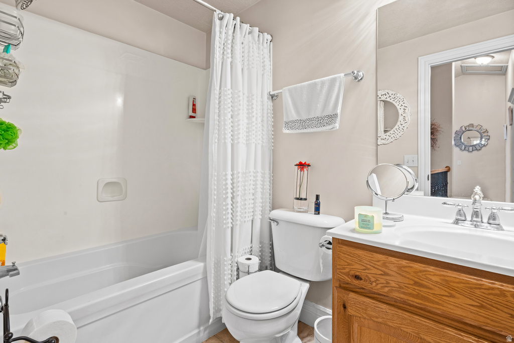 7956 S CRICKET LN West Jordan, UT 84081