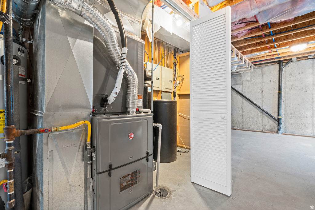 7956 S CRICKET LN West Jordan, UT 84081