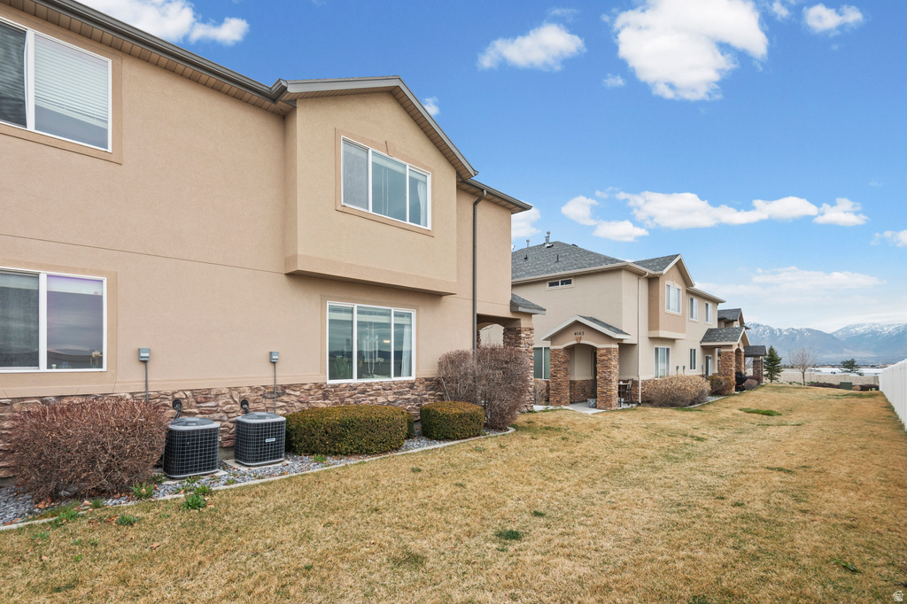 4669 W GREENSAND DR West Jordan, UT 84084