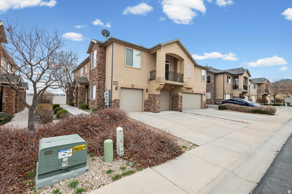 4669 W GREENSAND DR West Jordan, UT 84084