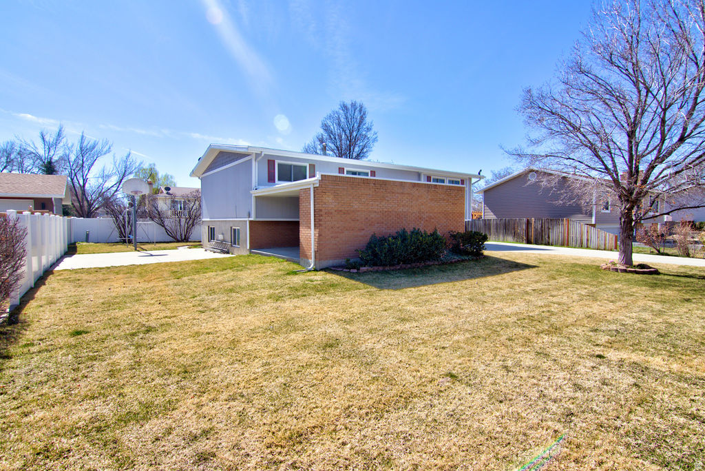 882 E 7905 S Sandy, UT 84094