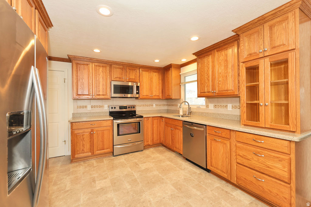 882 E 7905 S Sandy, UT 84094