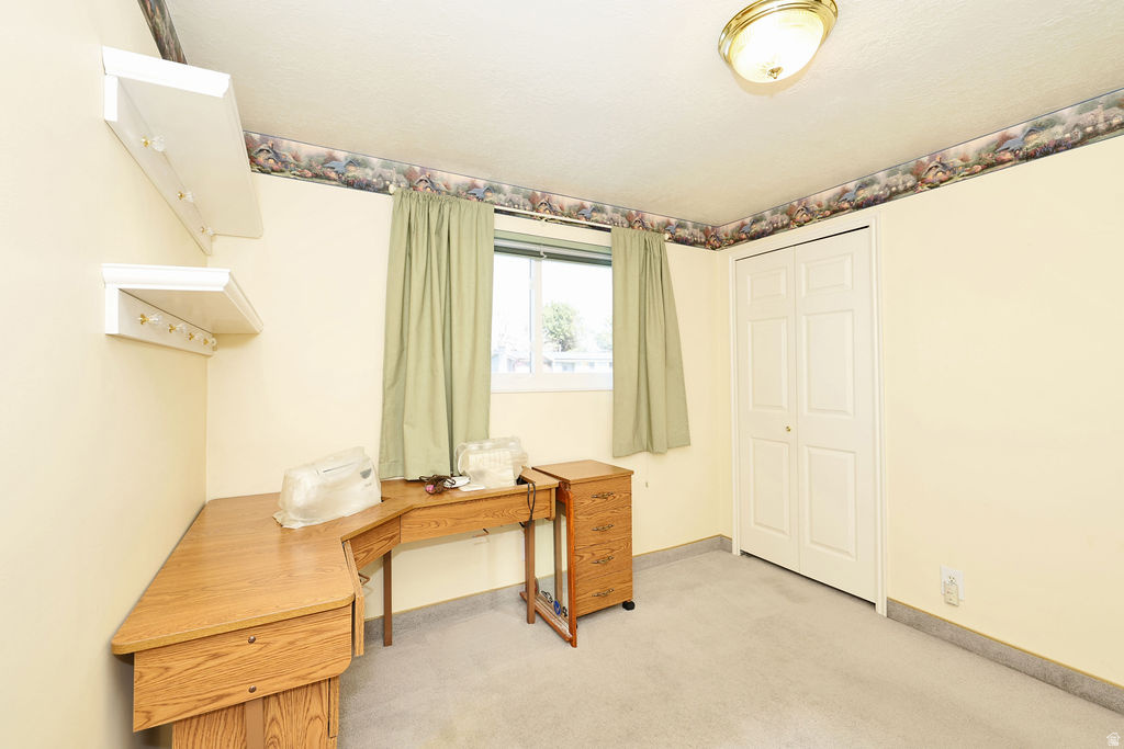 882 E 7905 S Sandy, UT 84094