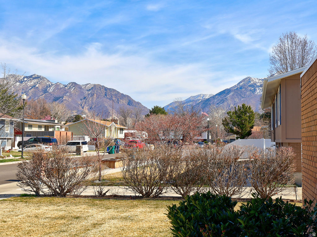 882 E 7905 S Sandy, UT 84094