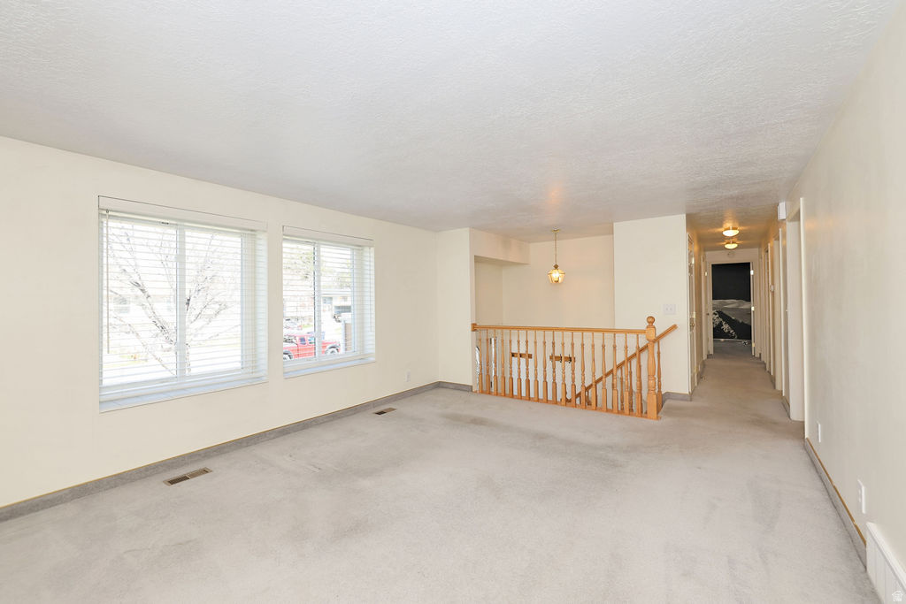 882 E 7905 S Sandy, UT 84094