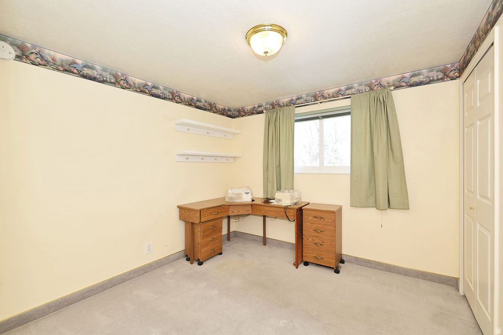 882 E 7905 S Sandy, UT 84094