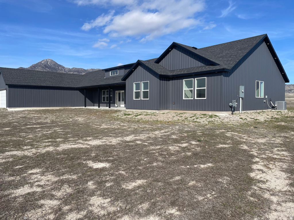 19728 N 5350 W Plymouth, UT 84330