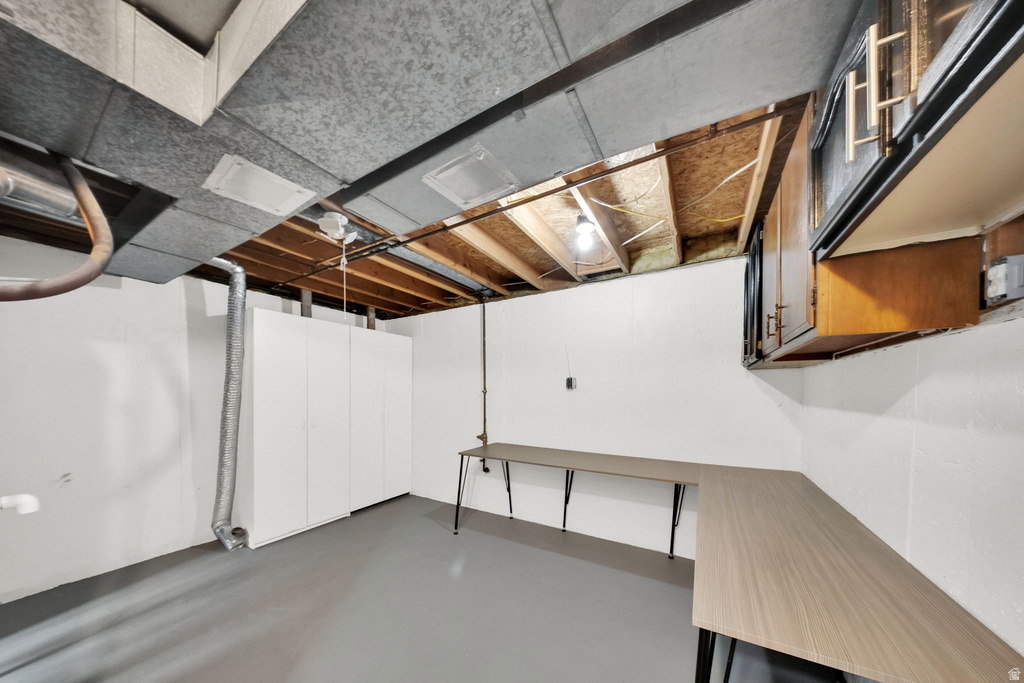 3752 W VALLEYWEST DR West Jordan, UT 84088