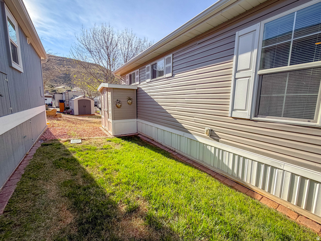 61 COTTONWOOD LN Hurricane, UT 84737