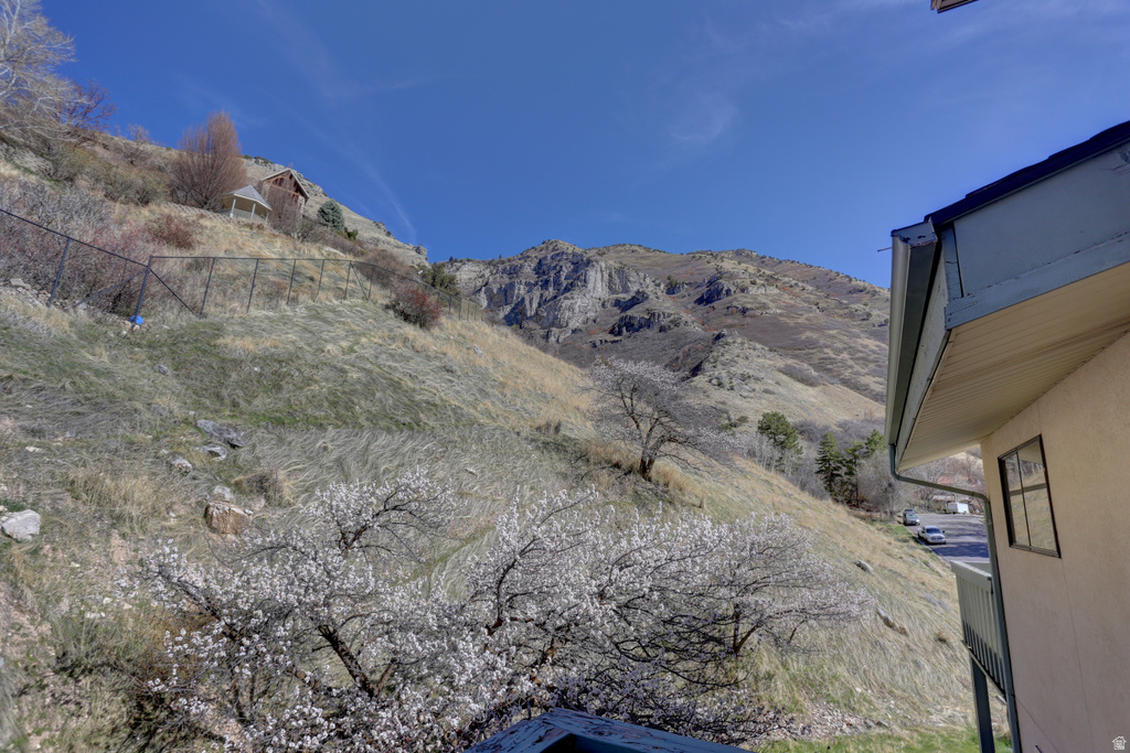 4006 SHERWOOD DR Provo, UT 84604