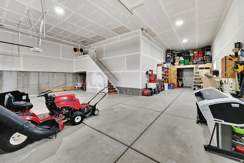 6685 W 10125 N Tremonton, UT 84337