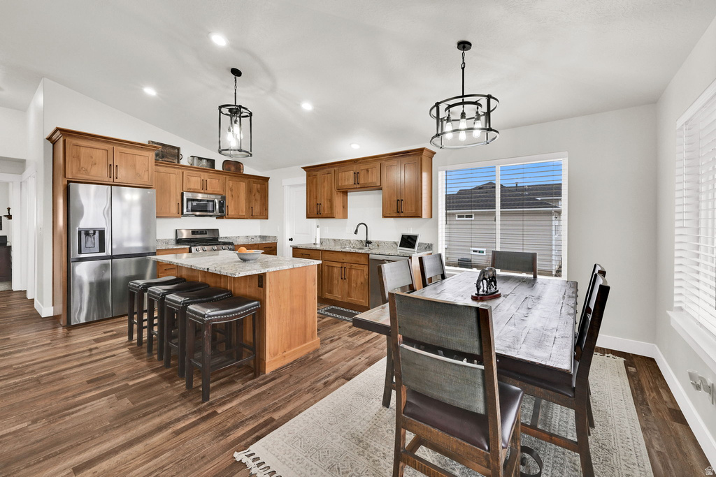 6685 W 10125 N Tremonton, UT 84337