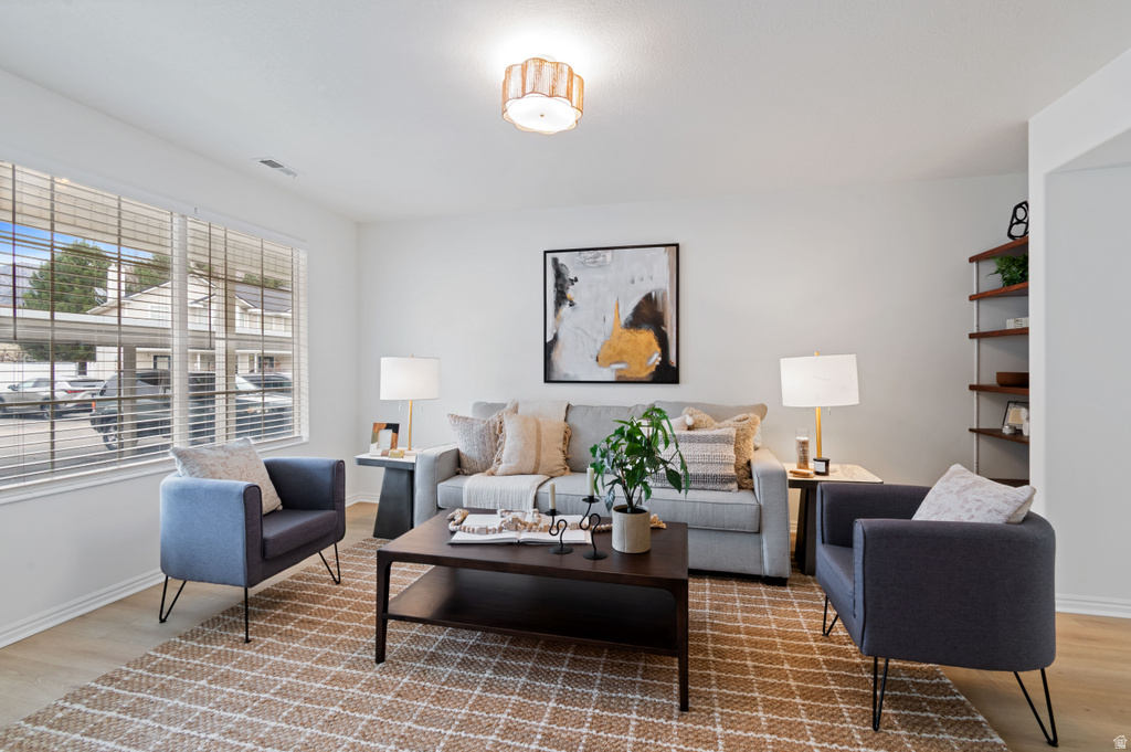 1629 SARA LN Ogden, UT 84404