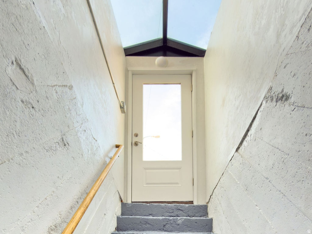 182 S. MAIN ST Helper, UT 84526