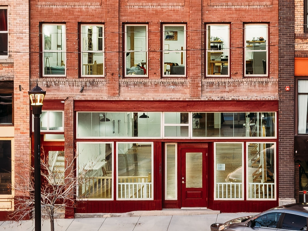 182 S. MAIN ST Helper, UT 84526