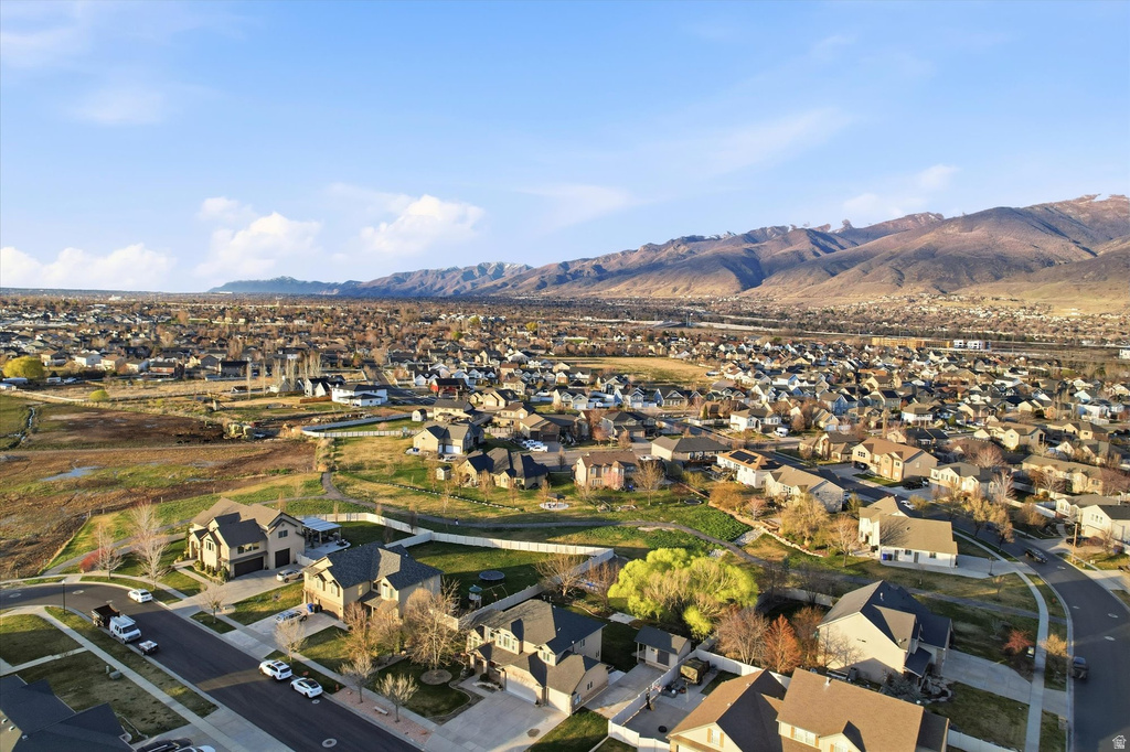 324 W IRONSIDE WAY Farmington, UT 84025