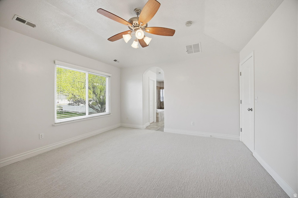 324 W IRONSIDE WAY Farmington, UT 84025