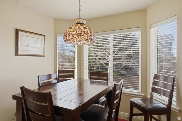 5325 S BRIDLE CIR Oakley, UT 84055