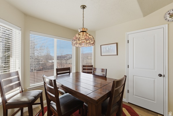 5325 S BRIDLE CIR Oakley, UT 84055