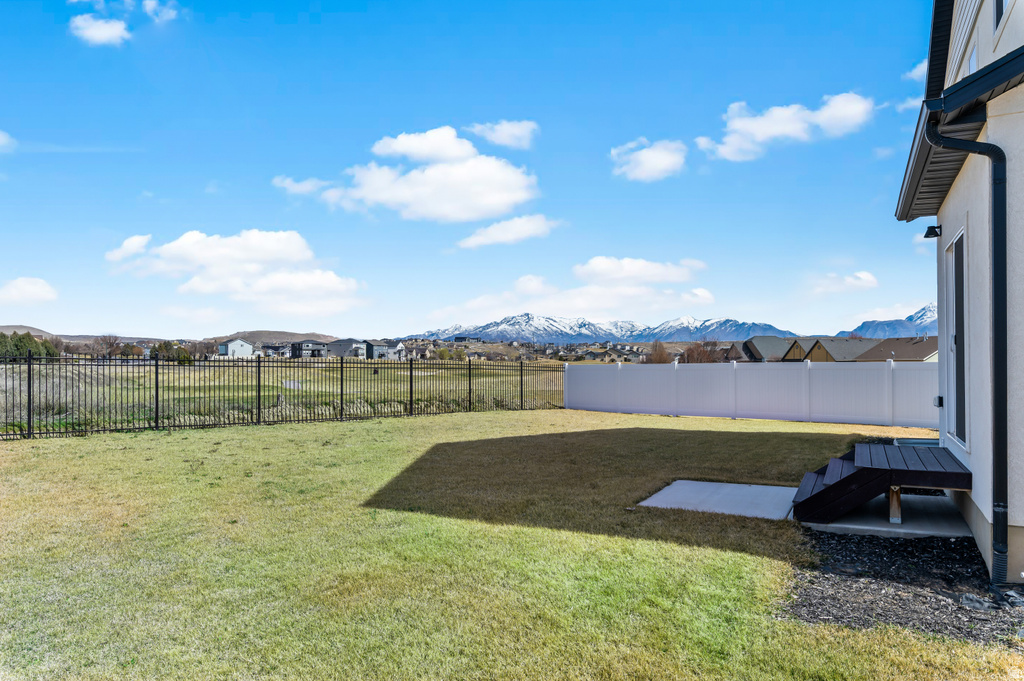 3557 E ROYAL DORNOCH DR Eagle Mountain, UT 84005