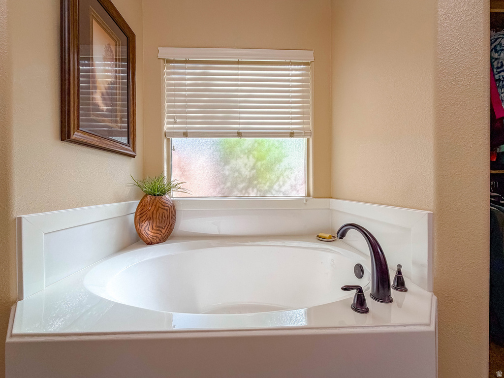 3571 W 250 N Hurricane, UT 84737