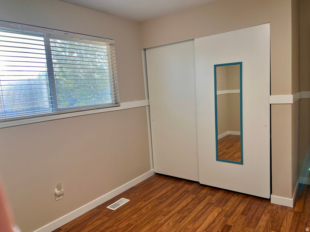 6695 S SOMERSET DR West Jordan, UT 84084