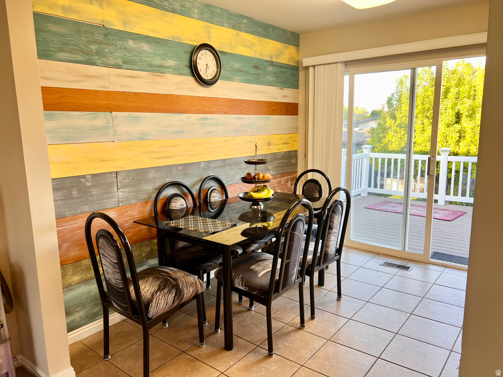 6695 S SOMERSET DR West Jordan, UT 84084