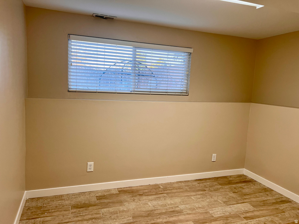 6695 S SOMERSET DR West Jordan, UT 84084