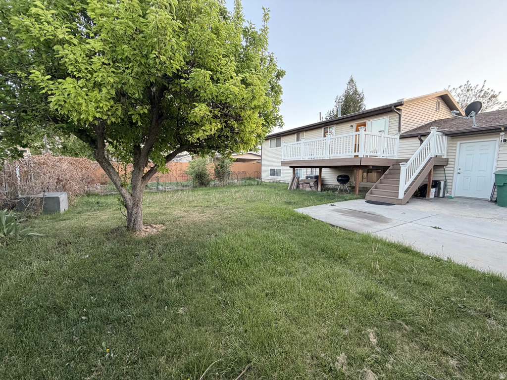 6695 S SOMERSET DR West Jordan, UT 84084