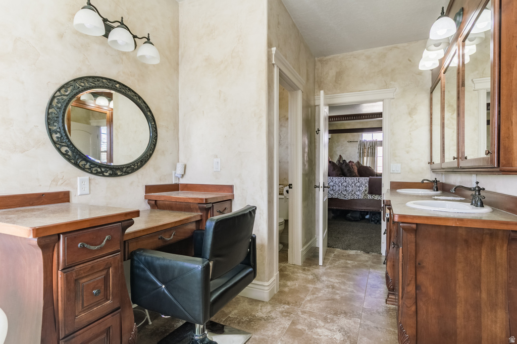 11103 E 7000 N Lapoint, UT 84039